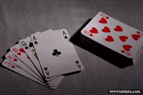 德州扑克心理博弈进阶：体育投注策略助力牌技每日突破